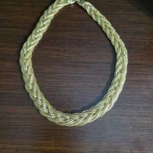 Luxurious Gold Braided Necklace